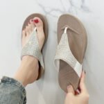 New Chilean style women's flip-flops, fashionable and rhinestone-embellished, summer thick-soled wedge heel beach sandals - Image 3