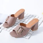 New box heel for women - Image 2