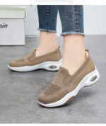 New shoe for women's wear