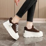 Premium sneakers for women's fashion - Image 2