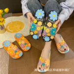Internet celebrity summer new slippers cute non-slip flowers