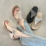 New Chilean style women's flip-flops, fashionable and rhinestone-embellished, summer thick-soled wedge heel beach sandals