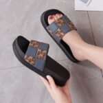 Thickened Summer Outdoor Slippers for Women - Image 2