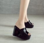 Foreign trade European and American summer new wedge thick bottom pink patent leather waterproof platform high heel