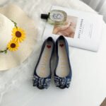 Korean style jelly shoes for women - Image 4