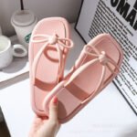 Butterfly flip-flops for women, fashionable, versatile, trendy - Image 2