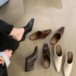 European and American style closed-toe half mules, soft leather, square toe, wedge heel, high-heeled sandals, fashionable, suitable for outdoor wear,