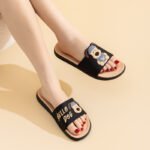 Cute Indoor Home Non-slip Bathroom Couple's Home Slippers - Image 3