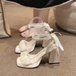 New Medium Thick Heel Crystal French Fairy Pearl Roman Sandals