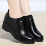 Women's wedge heel leather shoes - Image 4