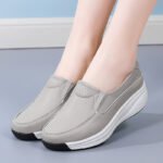 New cross-border spring and autumn women's sports shoes, Korean style, thick-soled rocker shoes - Image 9