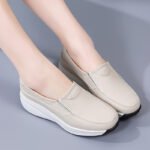 New cross-border spring and autumn women's sports shoes, Korean style, thick-soled rocker shoes - Image 4