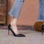 Versatile high-heeled women's soft leather work shoes - Image 4