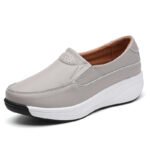 New cross-border spring and autumn women's sports shoes, Korean style, thick-soled rocker shoes - Image 5