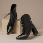 Elegant pointed-toe slim-fit Korean style short boots - Image 3