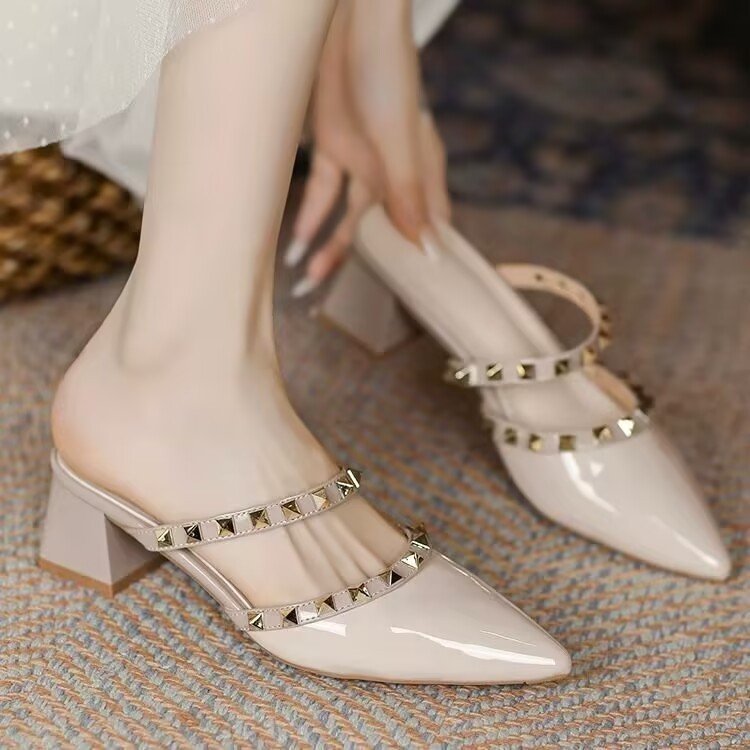 O1CN01VcZ9uD1v3drgkh4Bz_!!2219393576117-0-cib Premium Box heel for women - Image 1