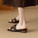 New fashionable shoe for women - Image 3