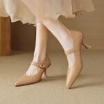 French pointed-toe chunky heel Mary Jane shoes - Image 5