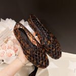 New European and American style leopard print pointed toe jelly shoe
