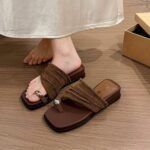 Square-toe Korean style platform flip-flops for women - Image 2