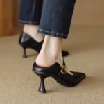 French pointed-toe chunky heel Mary Jane shoes - Image 4