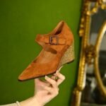 French-style square-toe flats for women, comfortable and stylish high heels with rhinestones