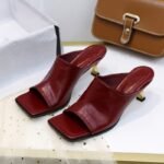 Stylish chunky heel, high-end closed-toe slip-on sandals for women