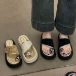 Stunning women's slippers
