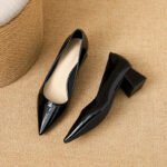 Stylish chunky heel, high-end closed-toe slip-on sandals for women