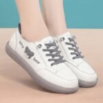 Women's chunky platform shoes - Image 3