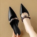 Pointed-toe French-style semi-slippers for women. - Image 4