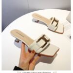 Women's export-grade metal buckle high-heeled sandals. - Image 5