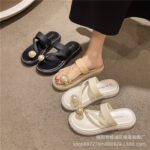 Casual fashion slippers, women's outdoor slippers